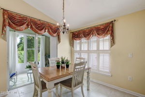 Breakfast Nook Furnished