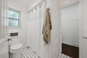  Photo 49