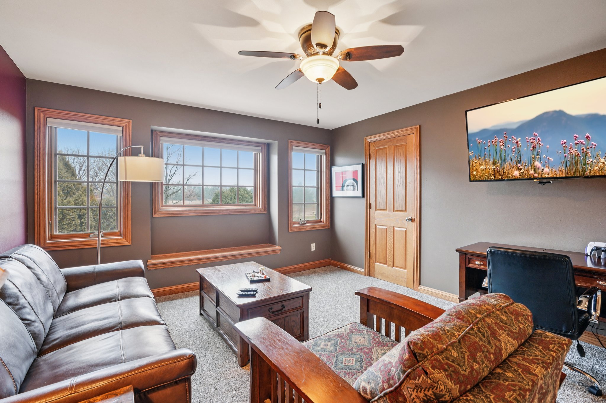 Evergreen Cir-S0603-026.jpg