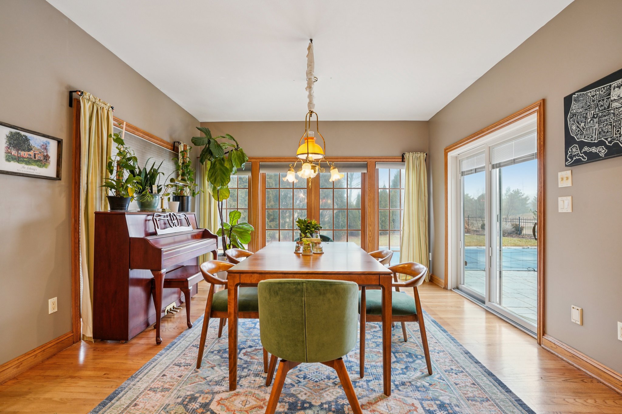 Evergreen Cir-S0603-043.jpg