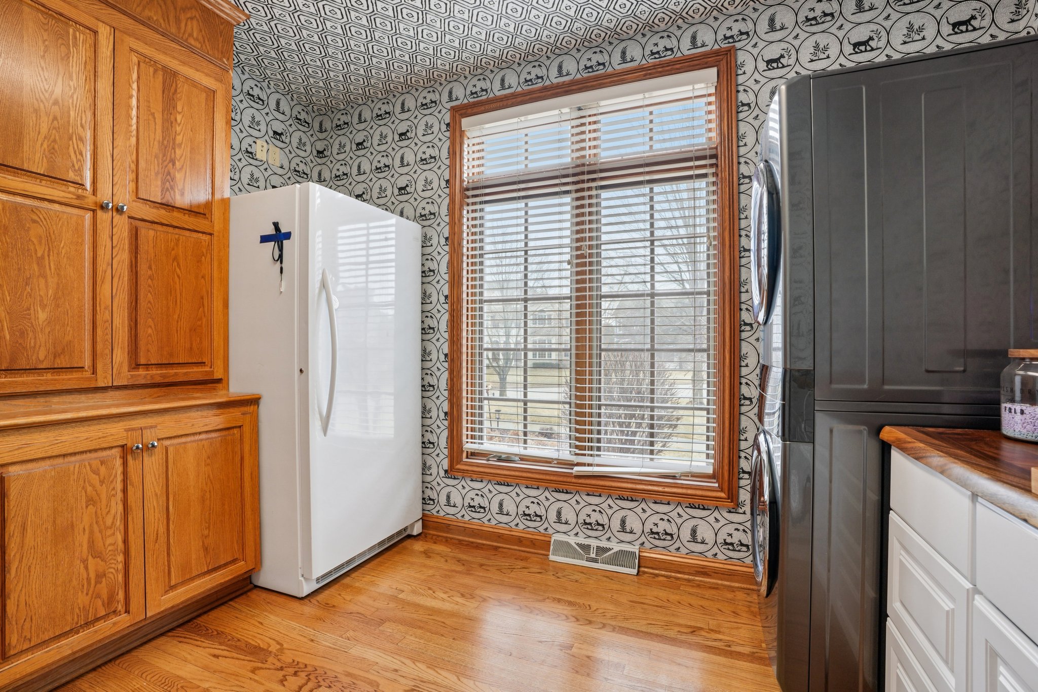 Evergreen Cir-S0603-070.jpg