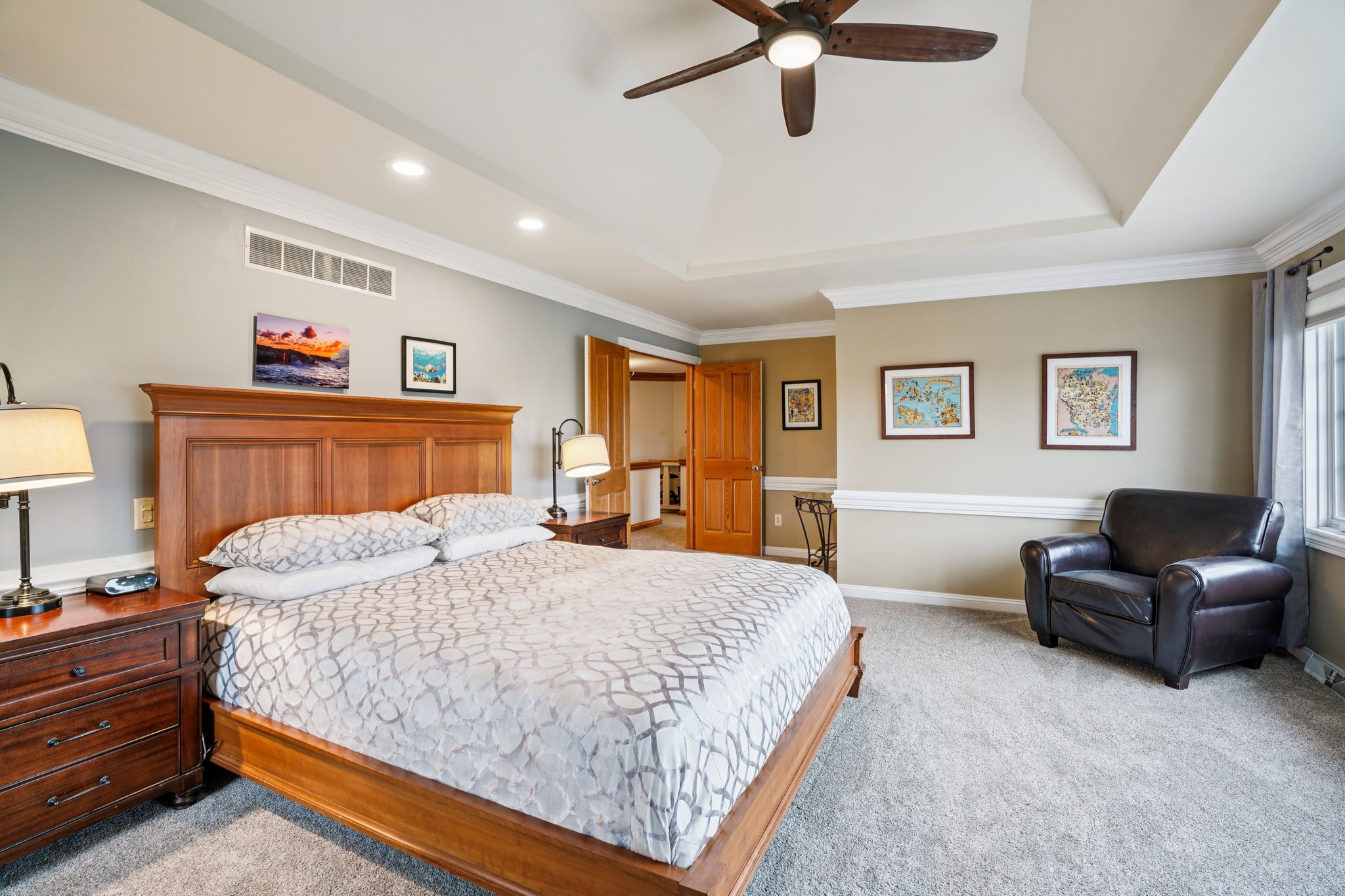 Evergreen Cir-S0603-075.jpg