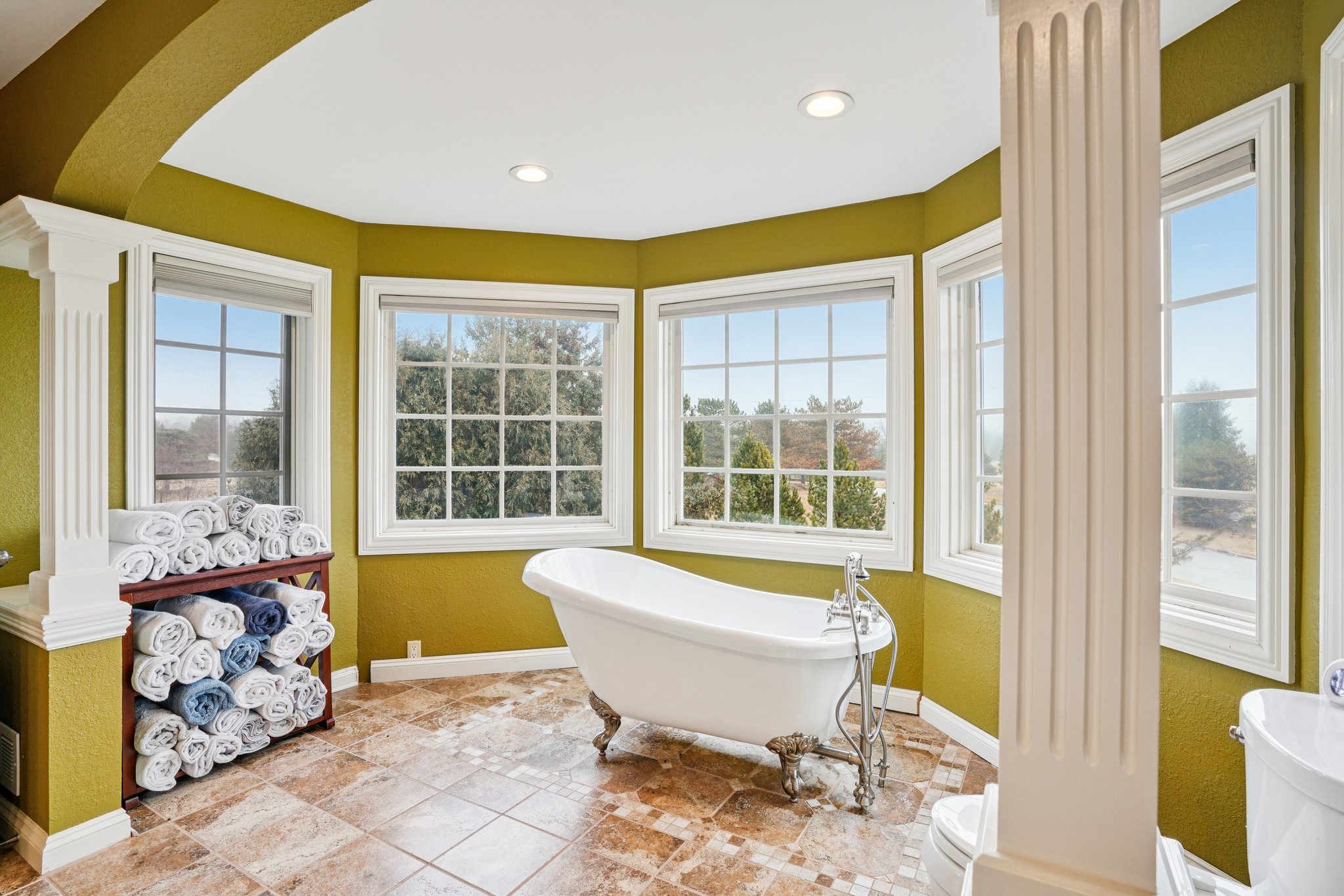 Evergreen Cir-S0603-078.jpg