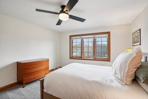 Evergreen Cir-S0603-097.jpg