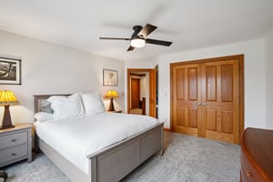 Evergreen Cir-S0603-099.jpg