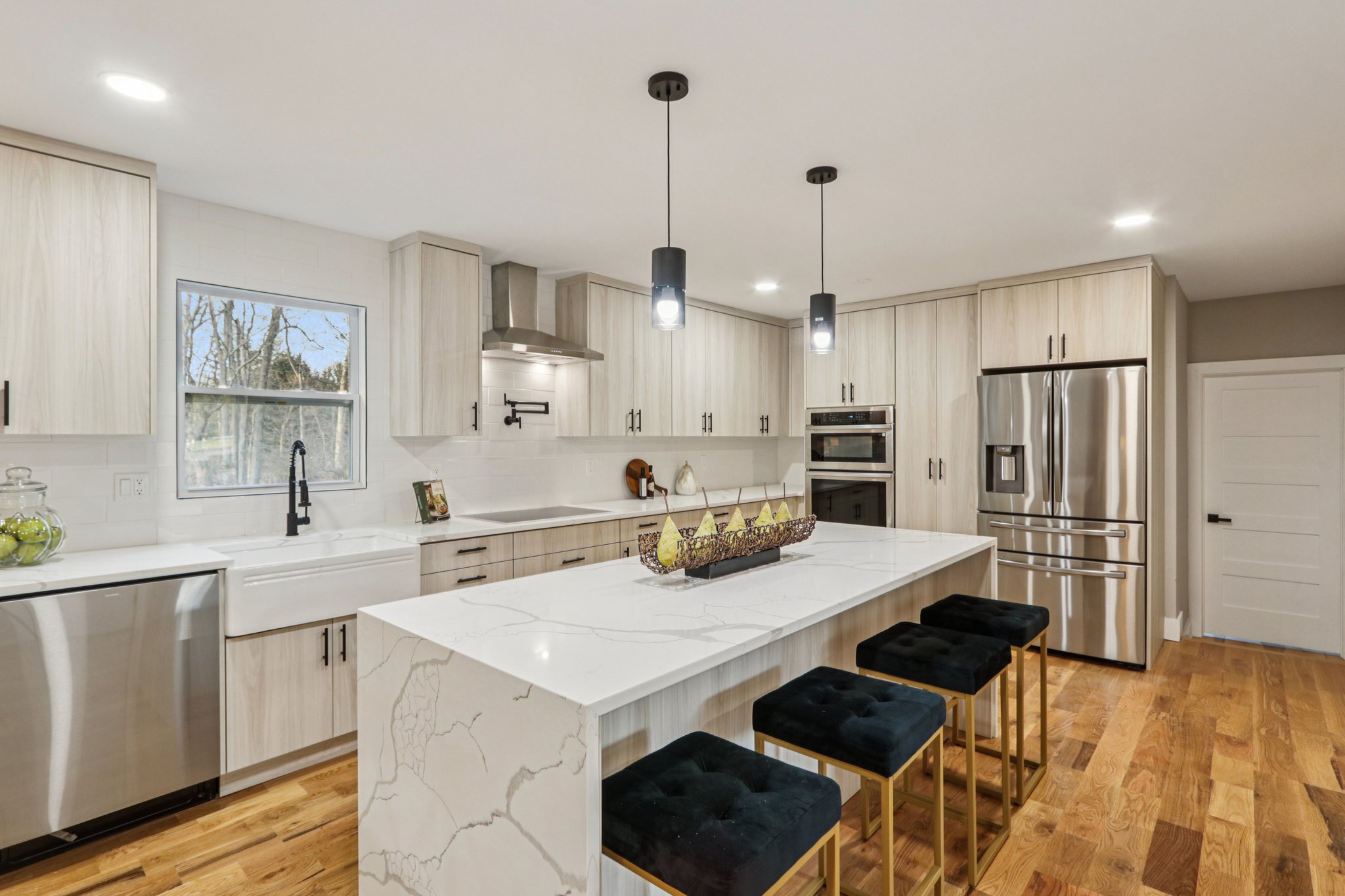 Hunt Dr-S0512-034.jpg