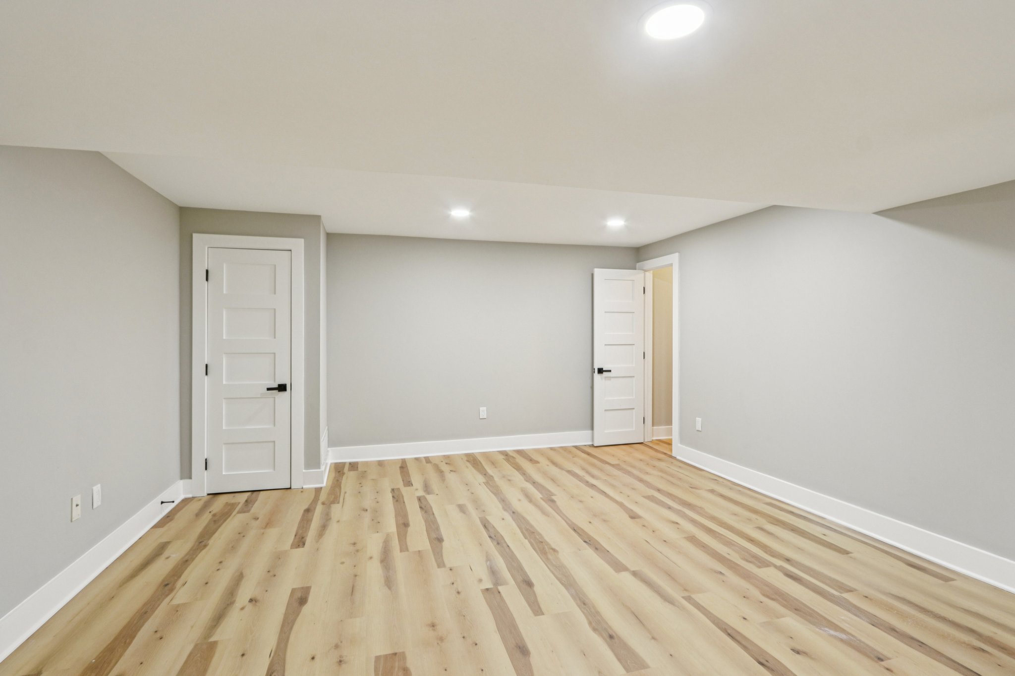 Hunt Dr-S0512-058.jpg