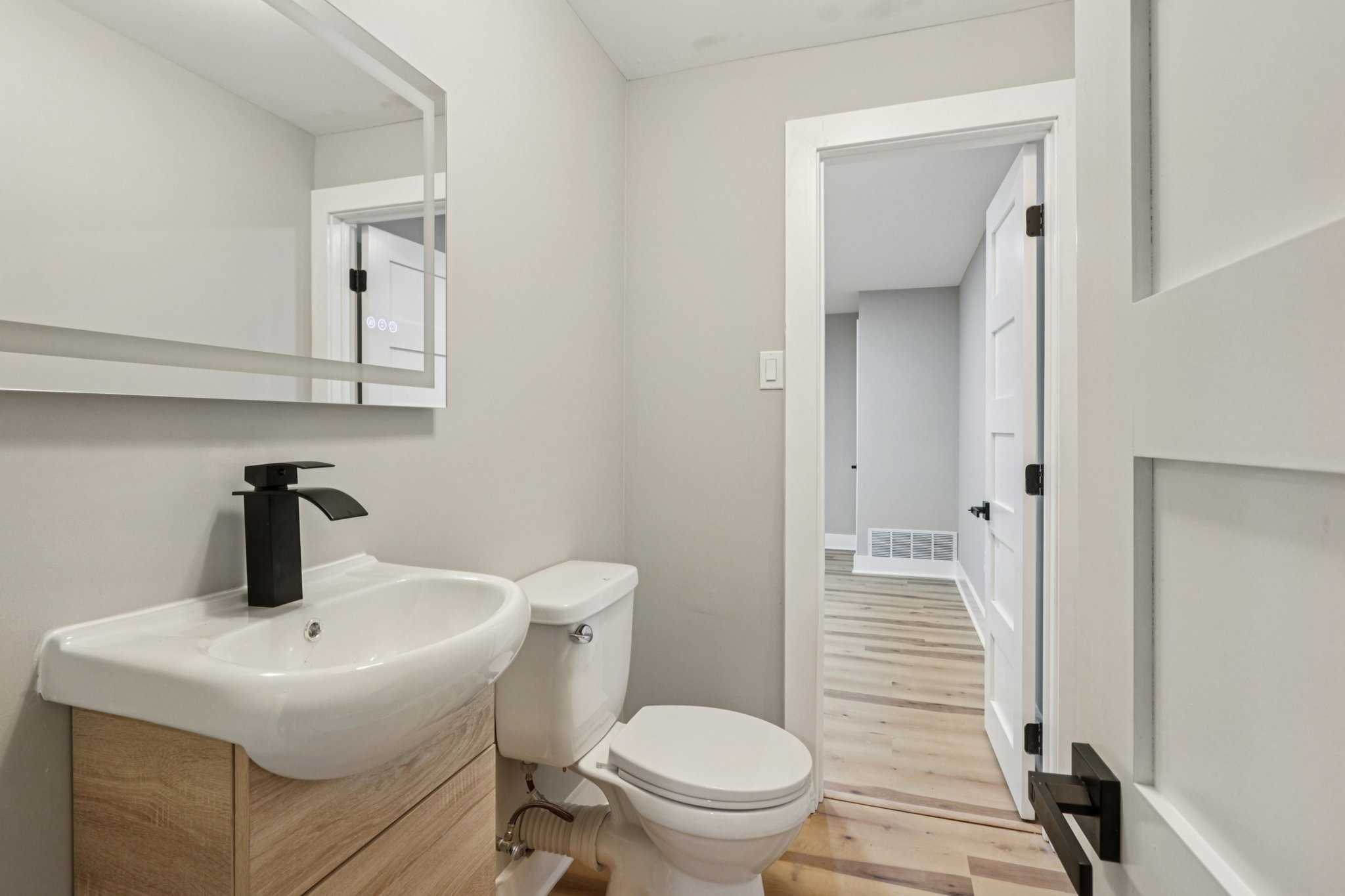 Hunt Dr-S0512-063.jpg