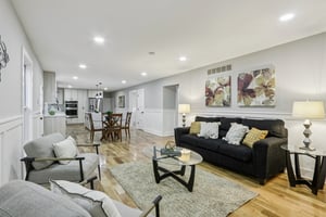 Hunt Dr-S0512-016.jpg