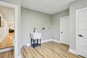 Hunt Dr-S0512-057.jpg