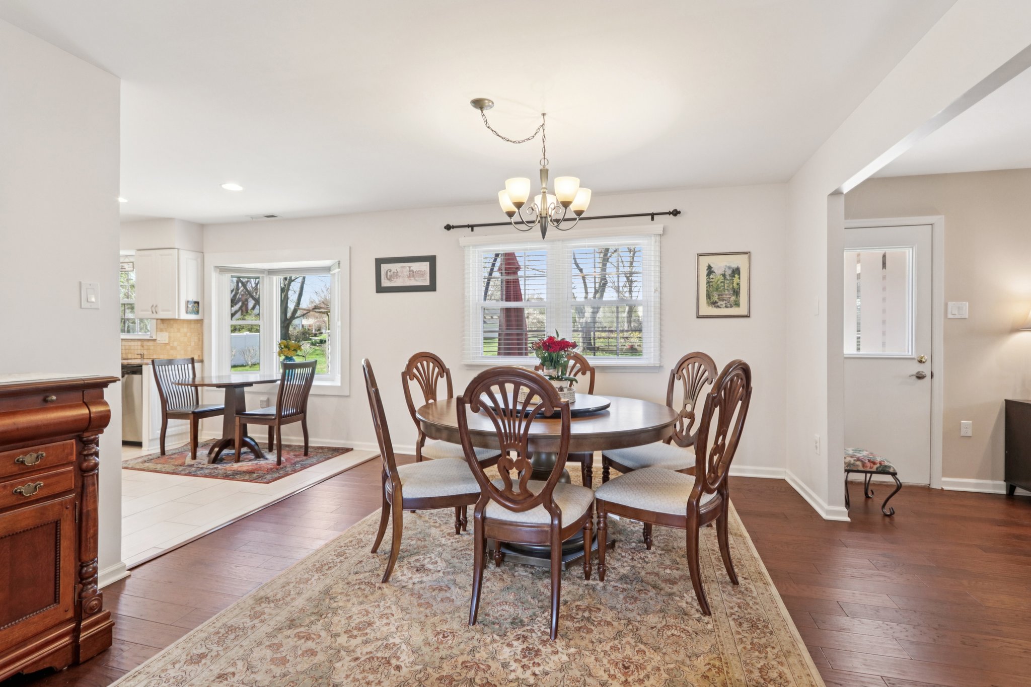 Pickering Dr-S0904-019.jpg