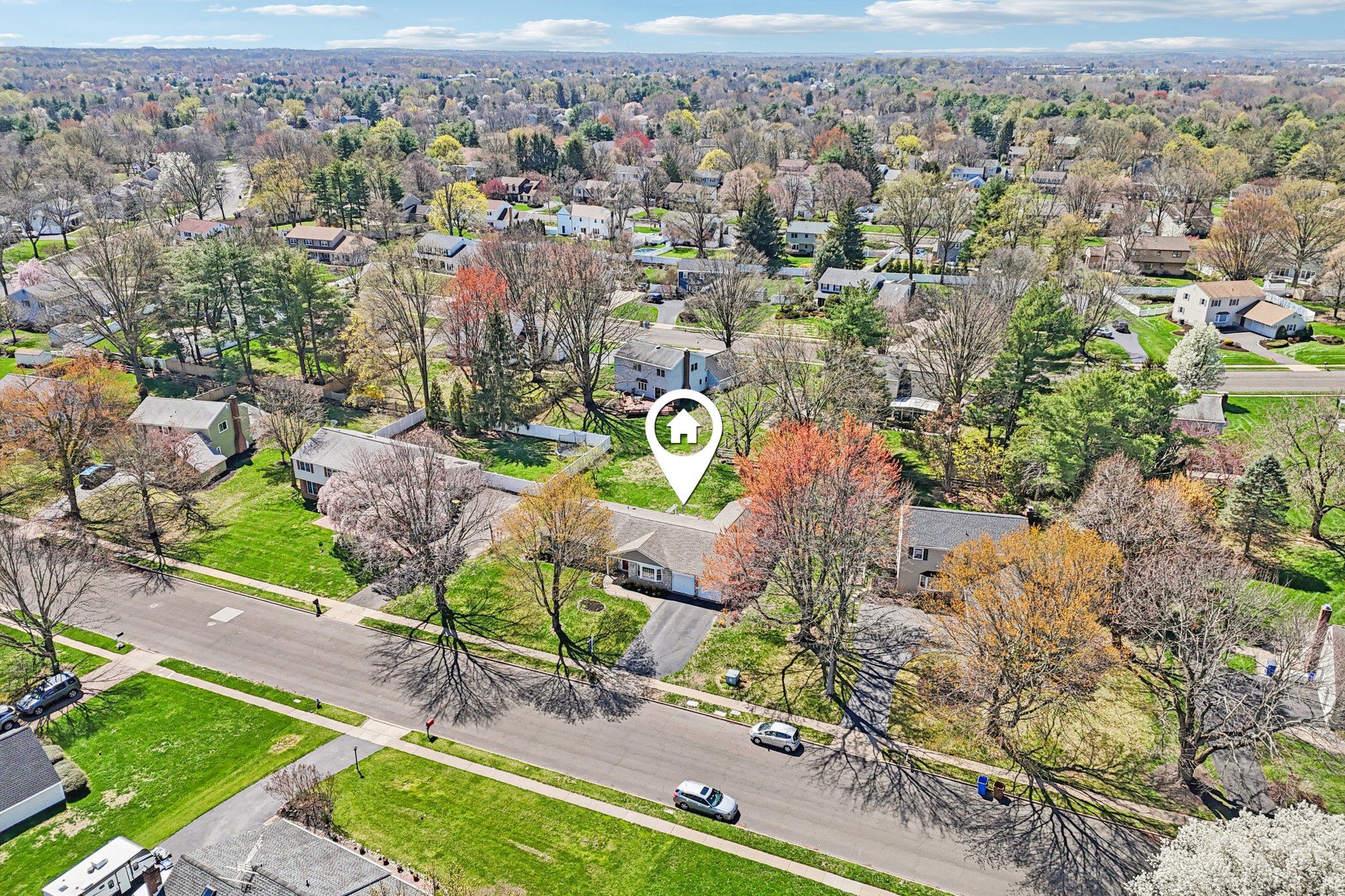 Pickering Dr-S0904-077.jpg