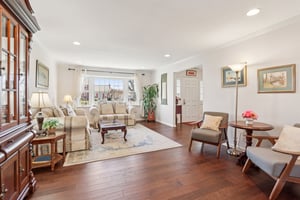 Pickering Dr-S0904-009.jpg