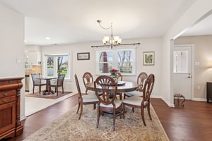 Pickering Dr-S0904-019.jpg