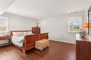 Pickering Dr-S0904-038.jpg