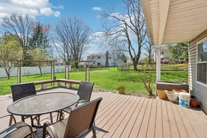 Pickering Dr-S0904-059.jpg