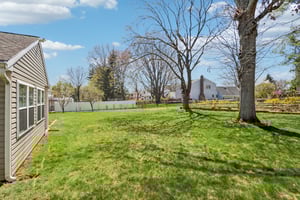 Pickering Dr-S0904-061.jpg