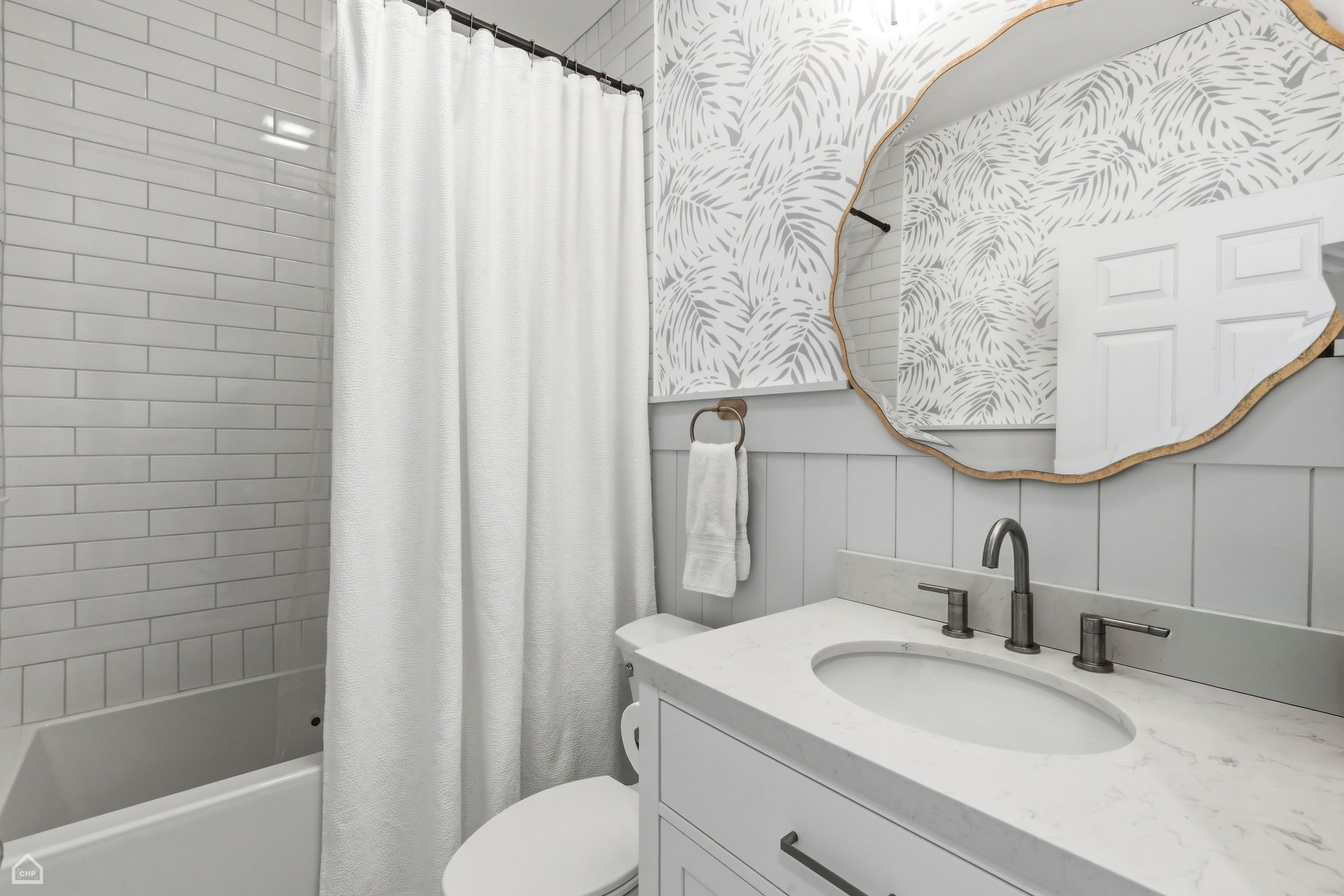 923 W Altgeld St 4 - Jason Stratton_016