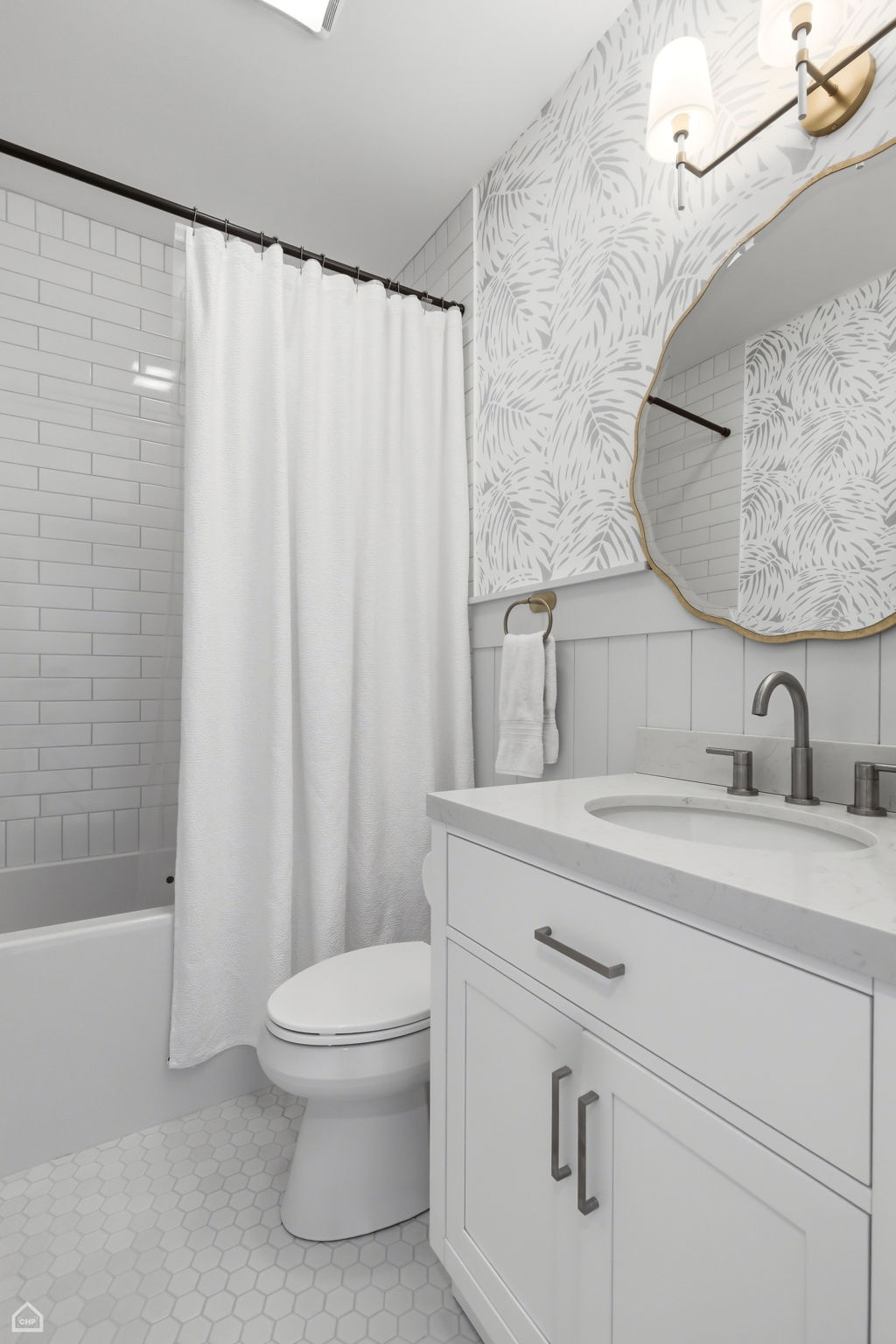 923 W Altgeld St 4 - Jason Stratton_017