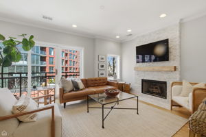 923 W Altgeld St 4 - Jason Stratton_006