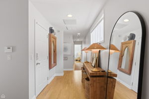 923 W Altgeld St 4 - Jason Stratton_013