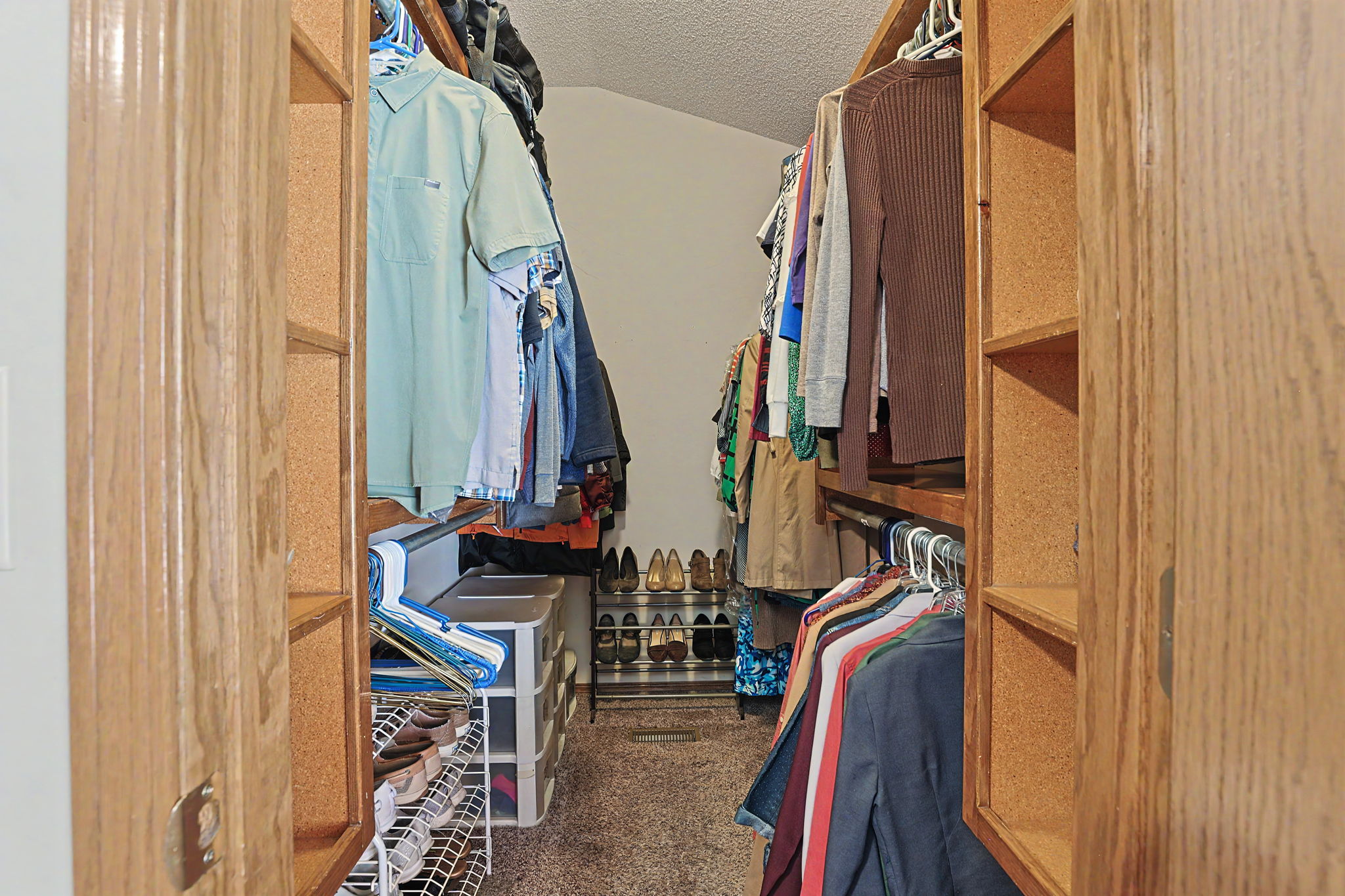  Photo 33