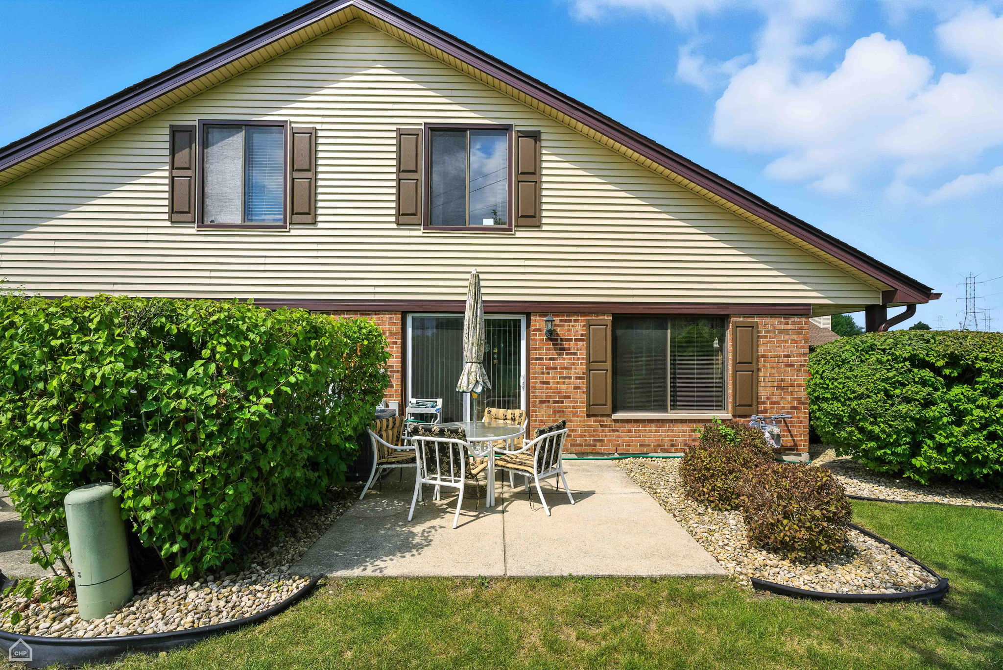 9231 Catherine Ct_005