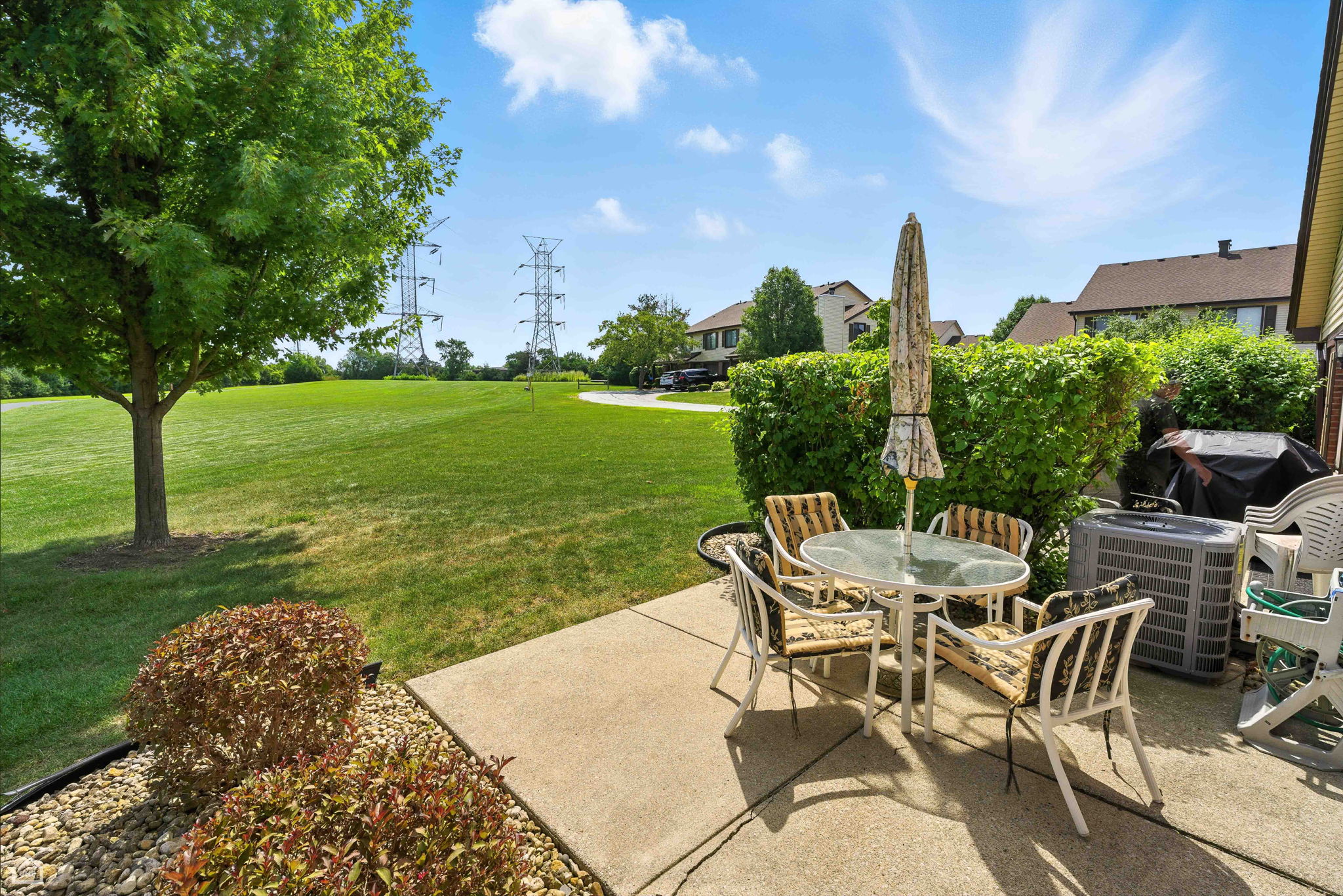 9231 Catherine Ct_007