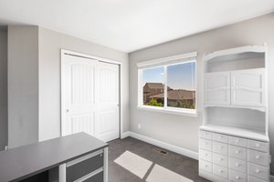Bedroom/Office