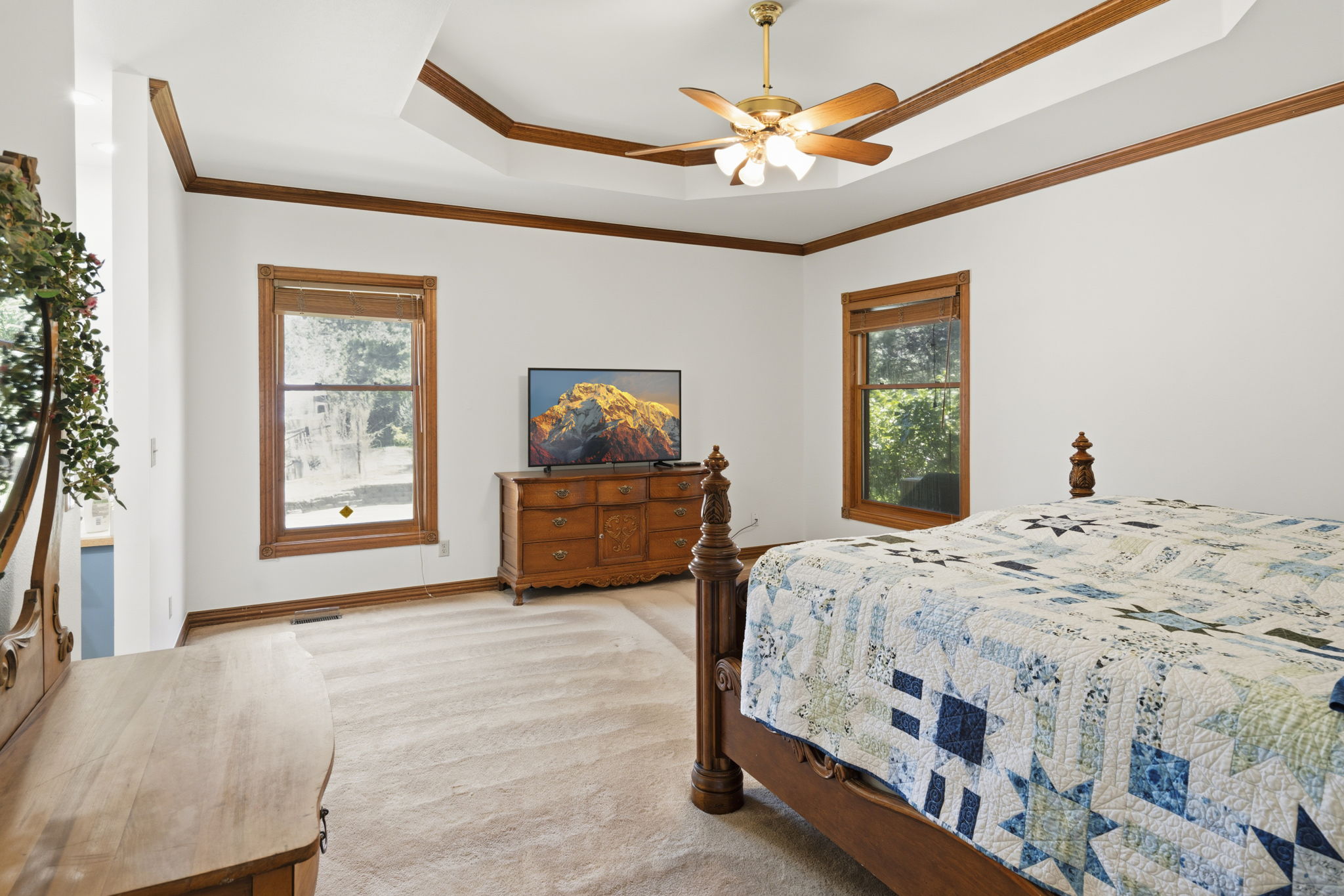 Oversized primary bedroom