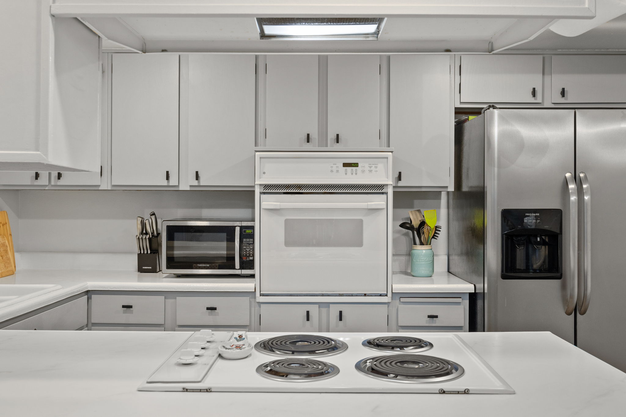 Light & bright kitchen