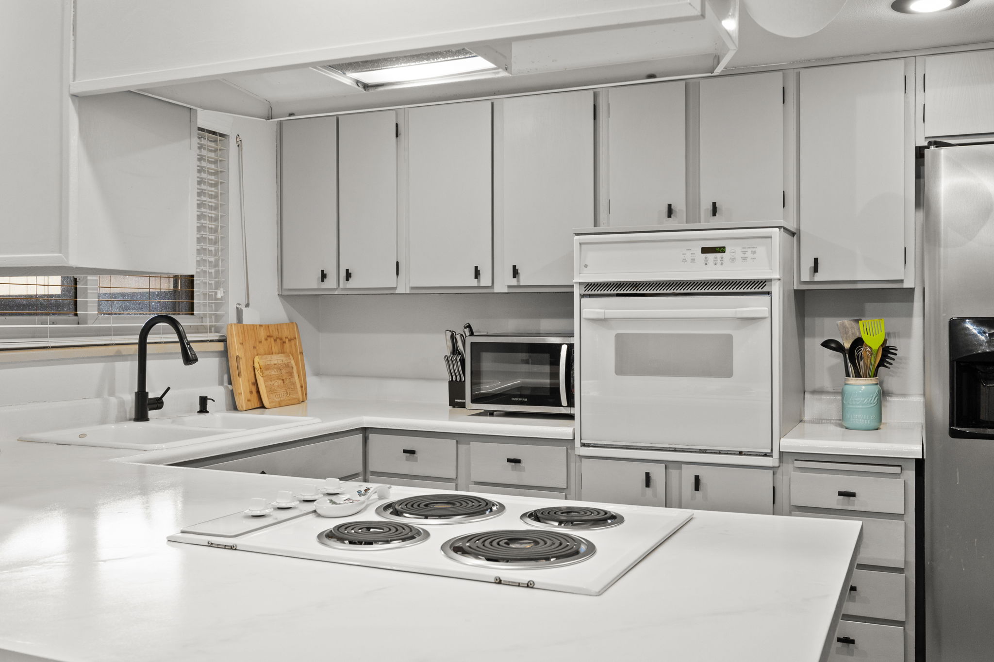 Plenty of cabinet space!