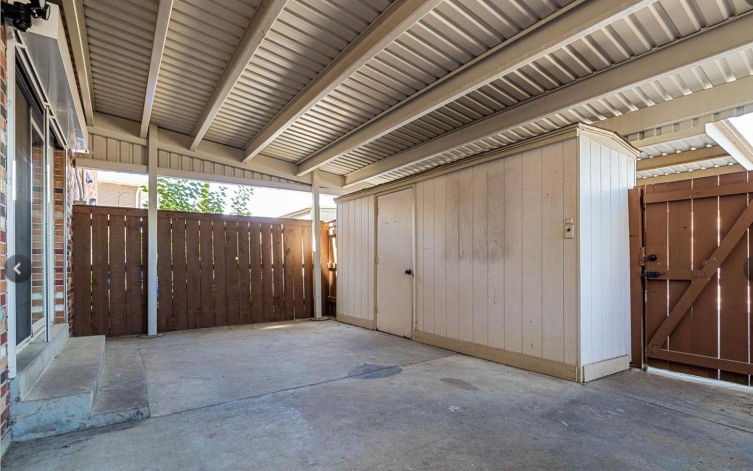 Covered patio and great storage - relax or entertain!