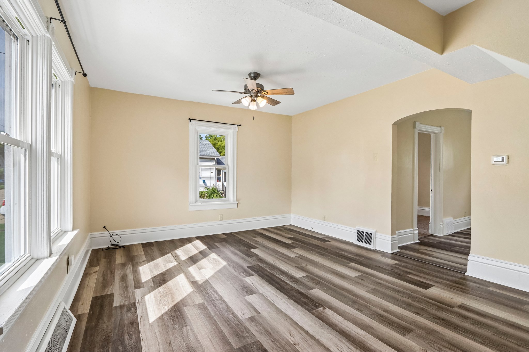 44th St-S2209-007.jpg