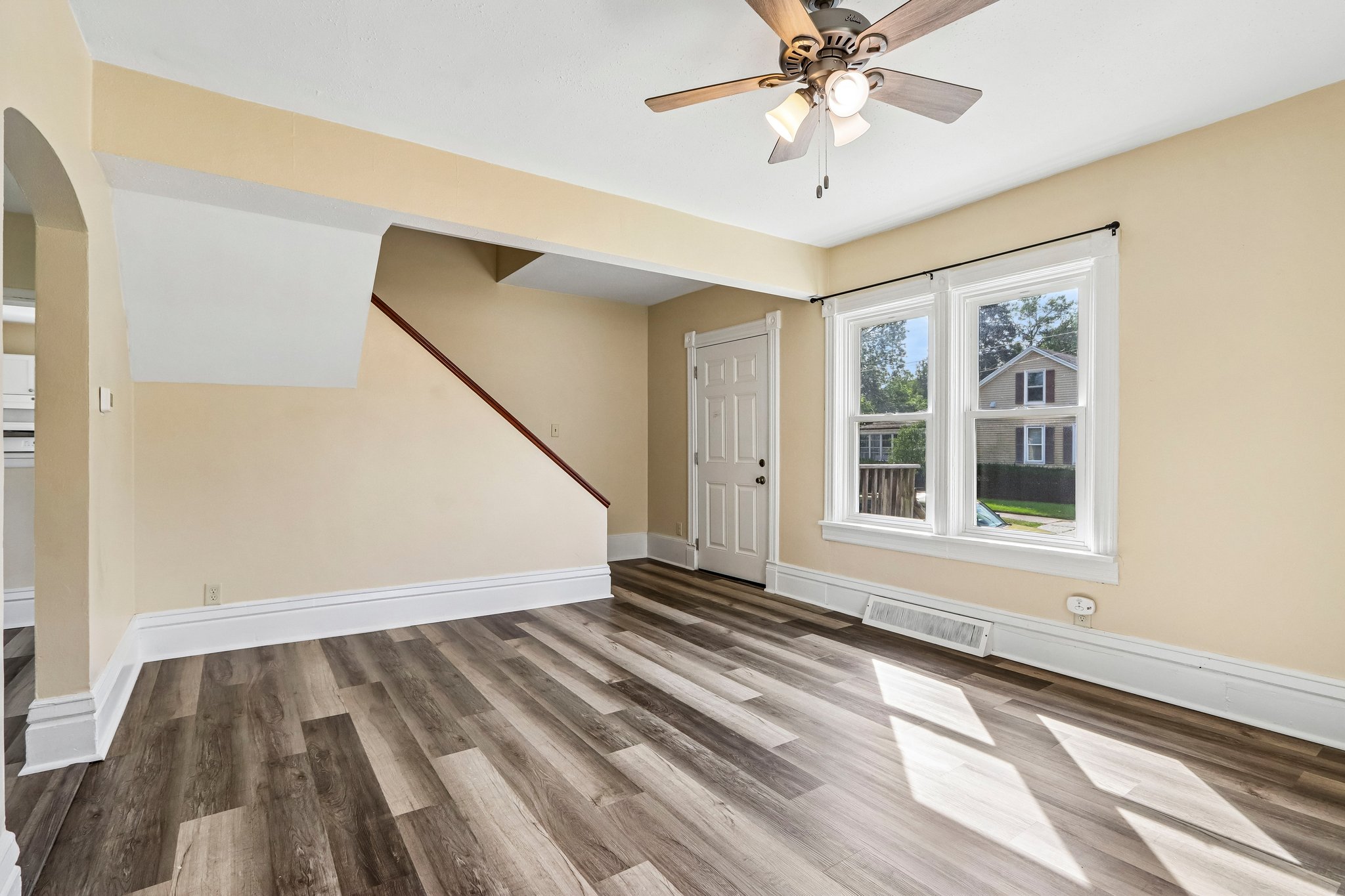 44th St-S2209-009.jpg