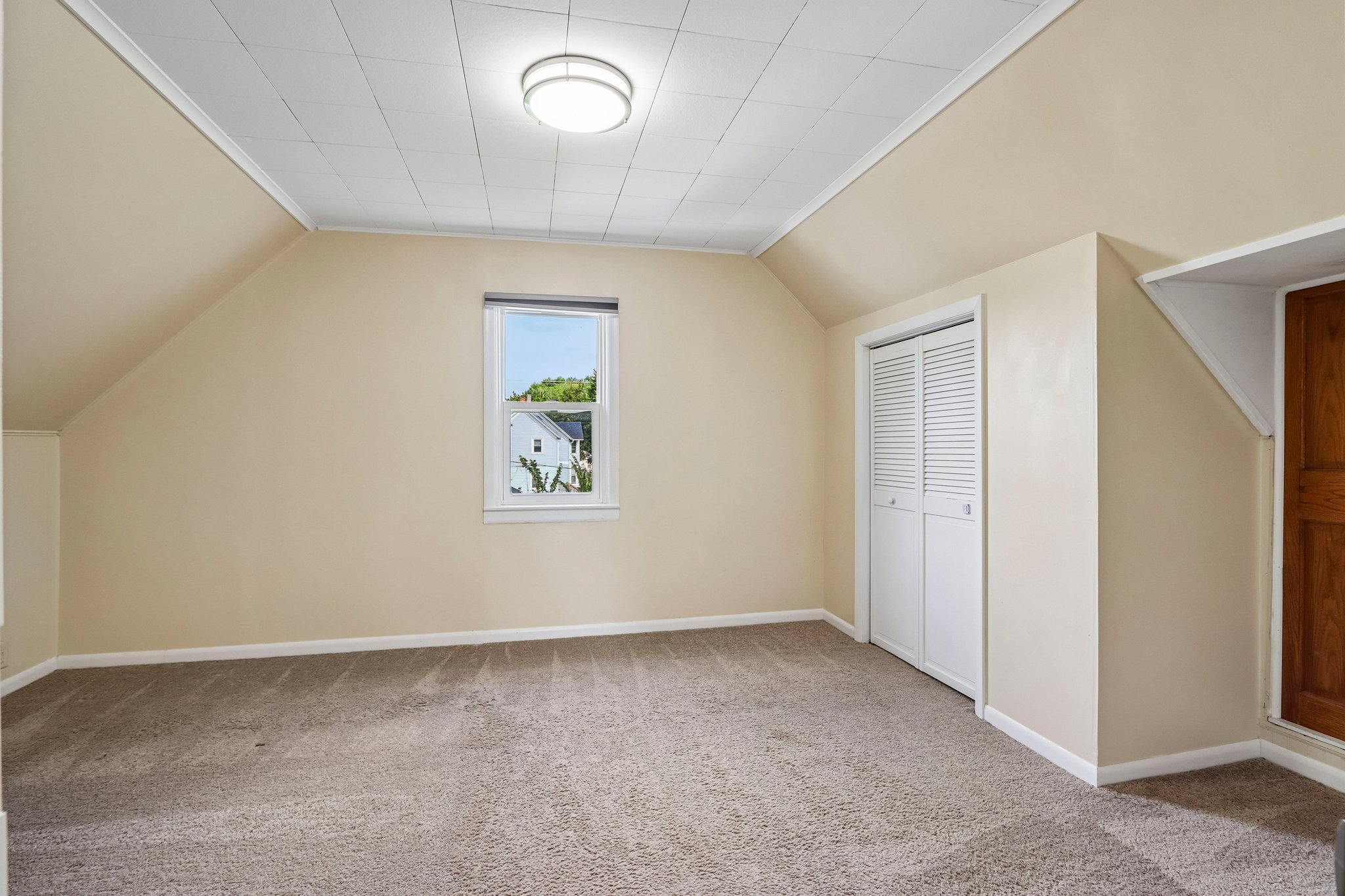 44th St-S2209-031.jpg