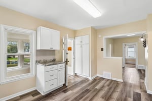 44th St-S2209-021.jpg