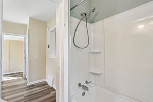44th St-S2209-025.jpg