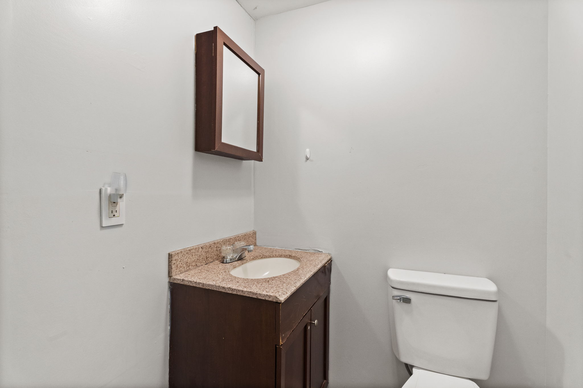  Photo 41