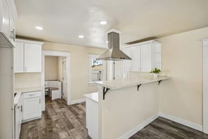 Frigate Ave-S2105-012.jpg