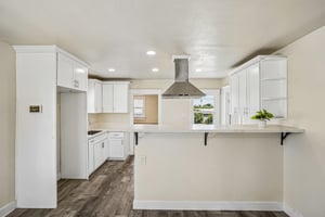 Frigate Ave-S2105-013.jpg