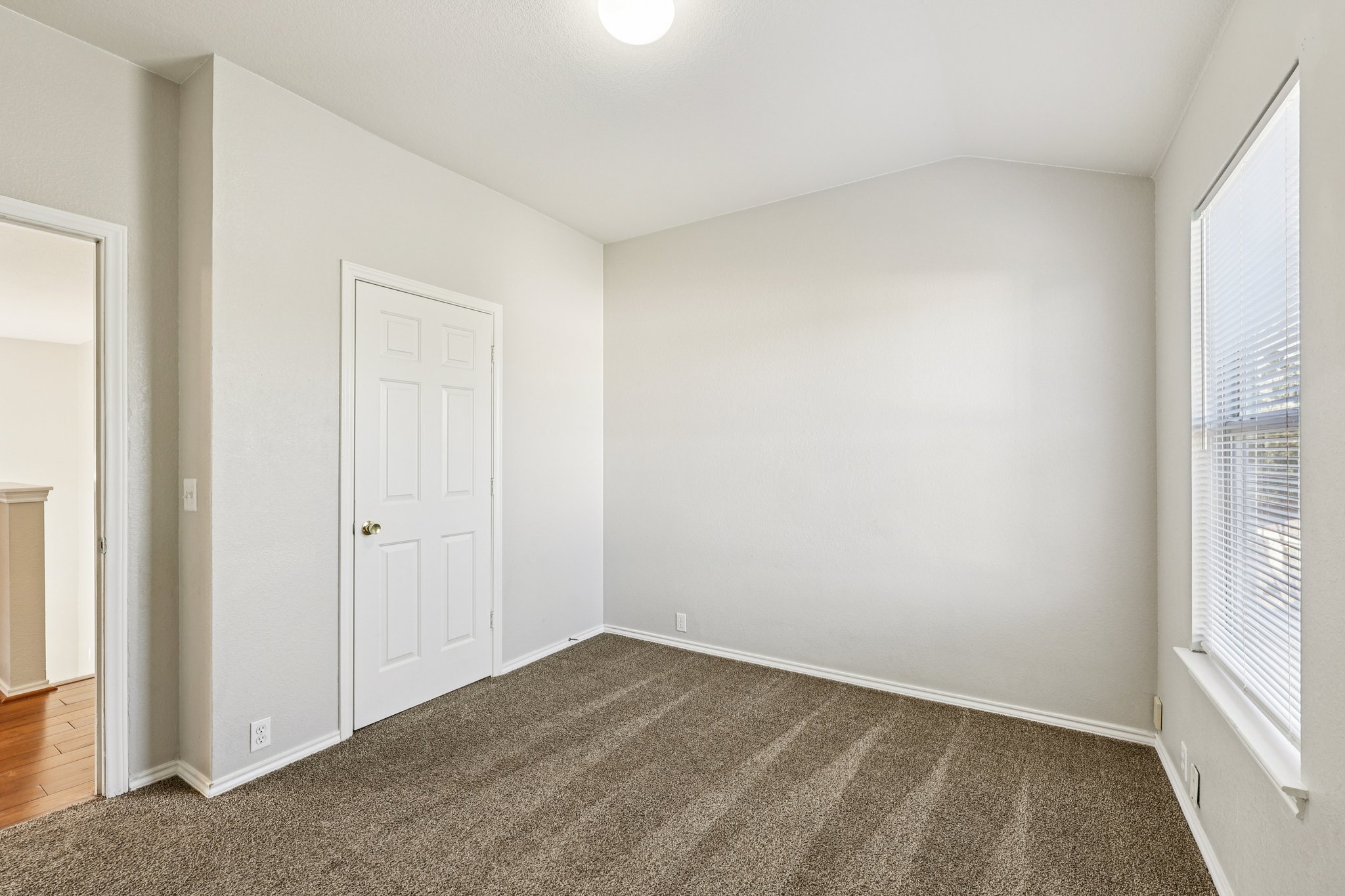 Melted Candle Cv-S1311-020.jpg