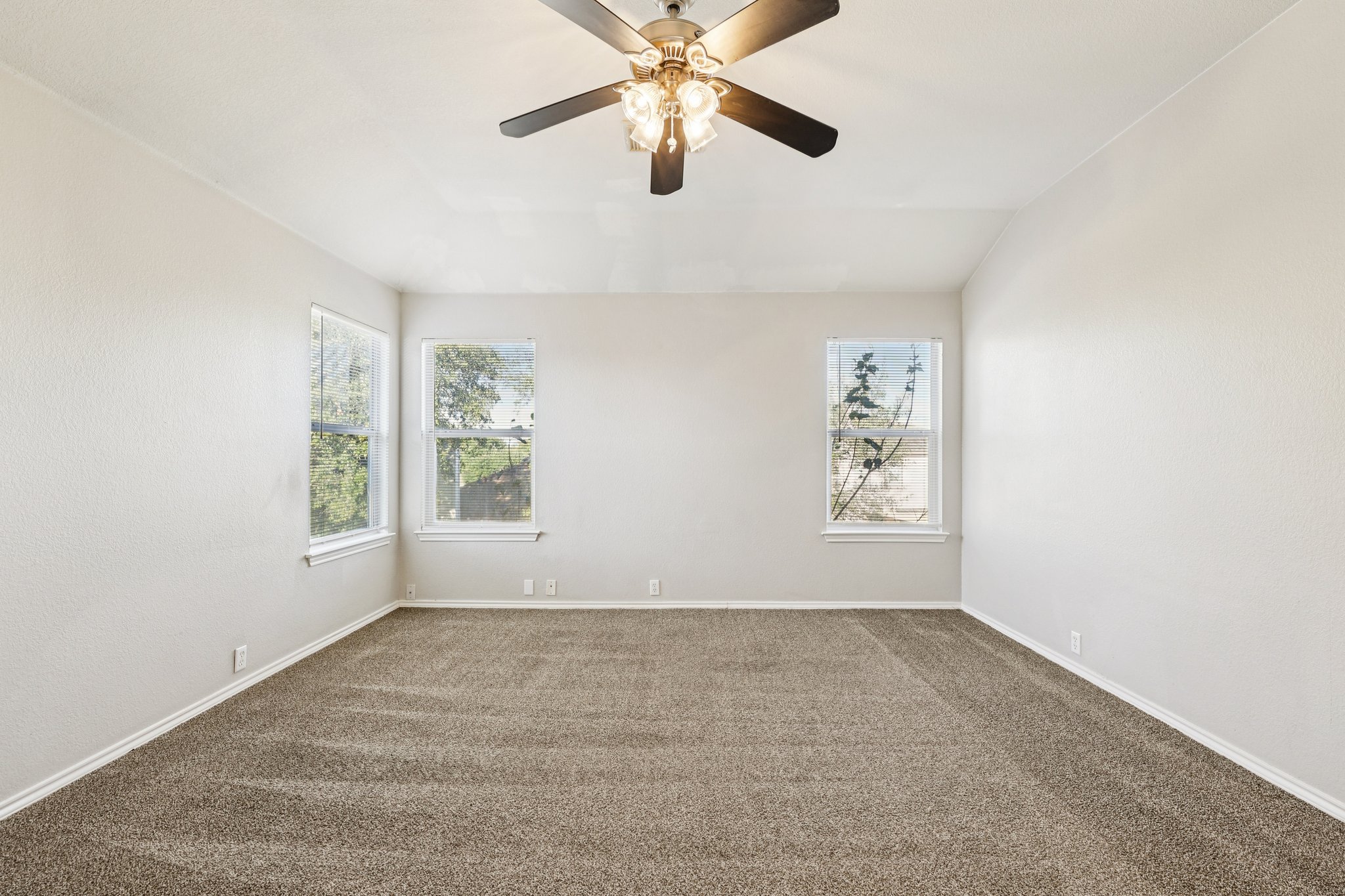 Melted Candle Cv-S1311-028.jpg