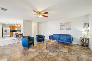 Melted Candle Cv-S1311-007.jpg