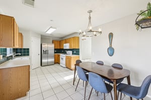 Melted Candle Cv-S1311-009.jpg