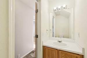 Melted Candle Cv-S1311-017.jpg