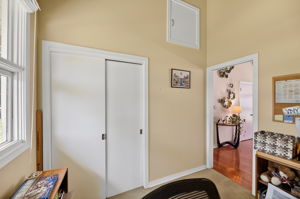  Photo 48