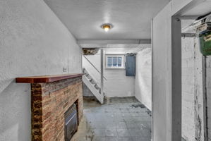  Photo 34
