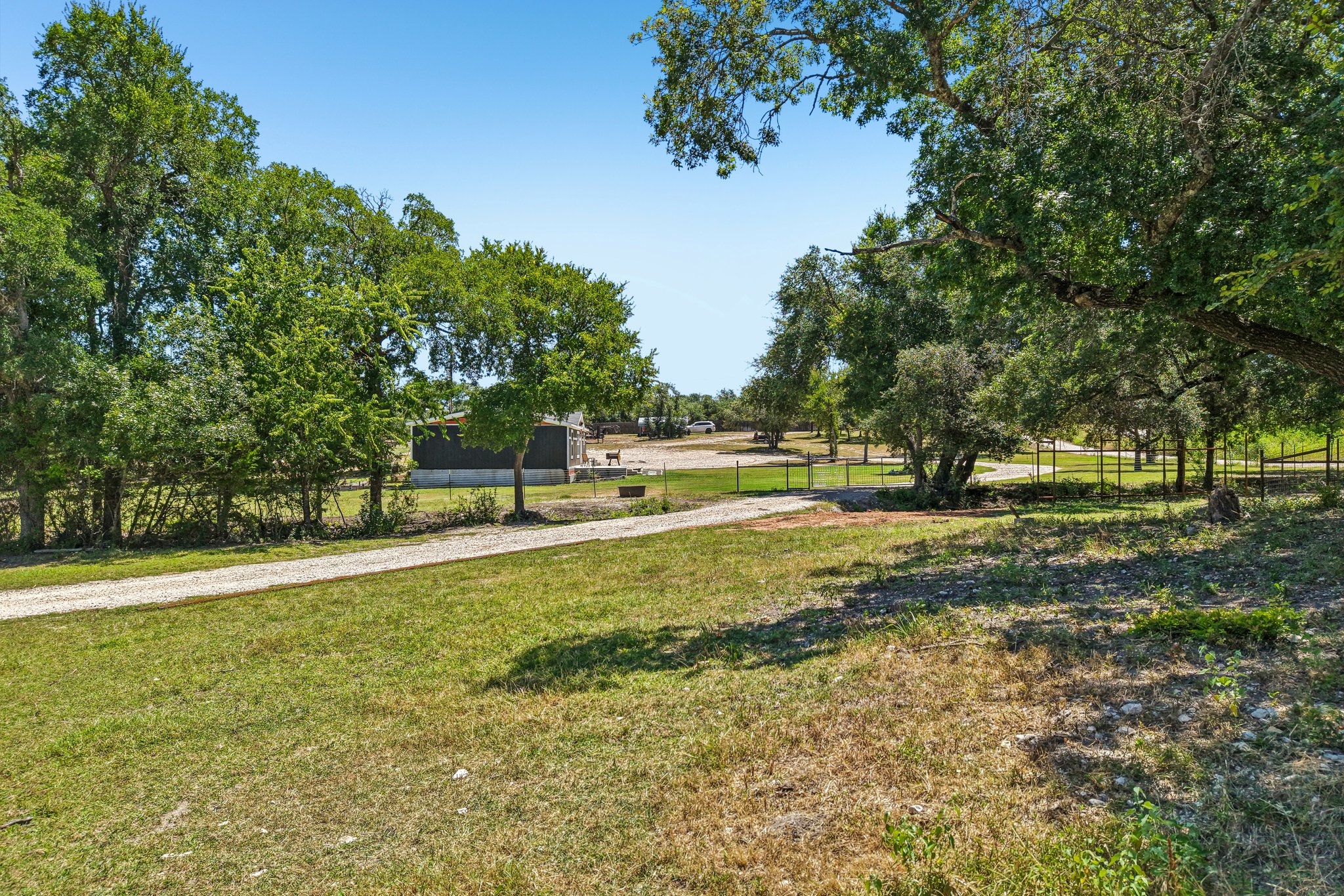 County Road 272-S0507-074.jpg