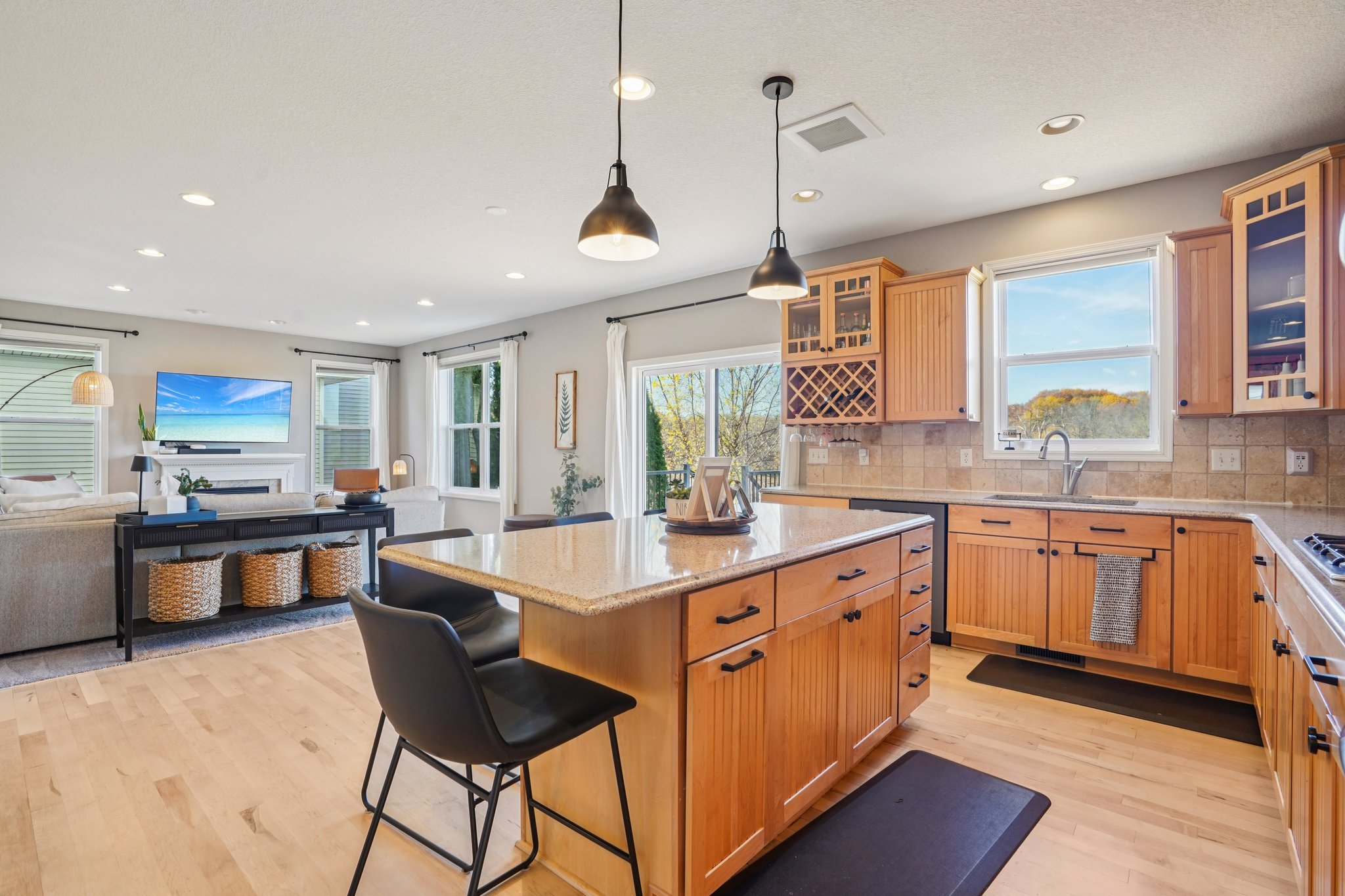 Ellendale Ln-S0411-011.jpg
